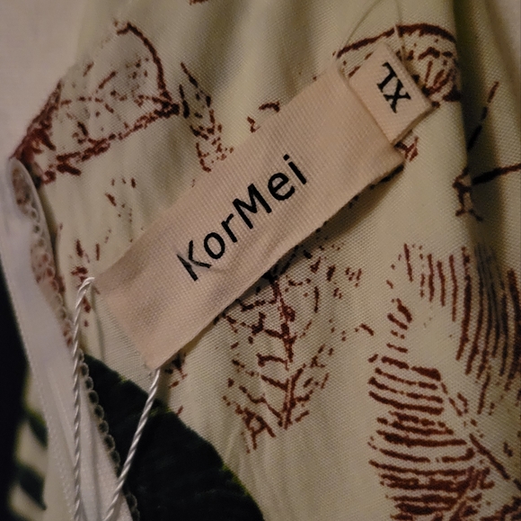 Vest style Kor Mei  shorts with long skirt...id#023 - Picture 5 of 8